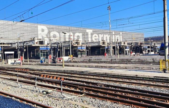 Huelga de trenes que dura hoy 8 horas: inconvenientes para Trenitalia e Italia