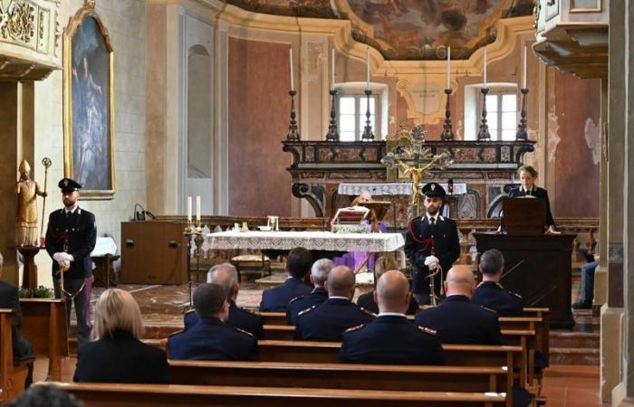 Tarde de Cremona – Ayer en San Bassiano se celebró la Misa en memoria de los policías fallecidos en el cumplimiento de su deber