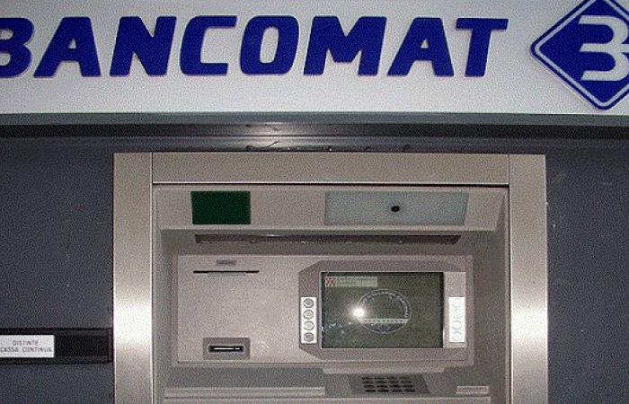 VENETO – Otras 13 sucursales bancarias cerraron a principios de 2024. Alarma del CISL: “106 municipios sin banco”