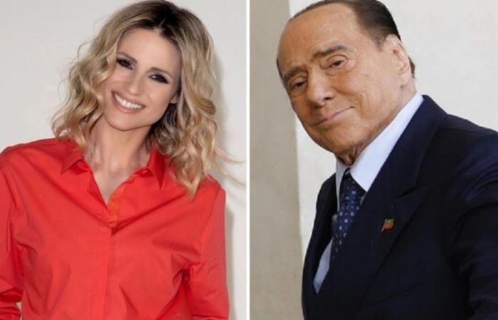 «Silvio Berlusconi me dijo: “Sólo iré a tu espectáculo si pago la entrada”. Él era así”.