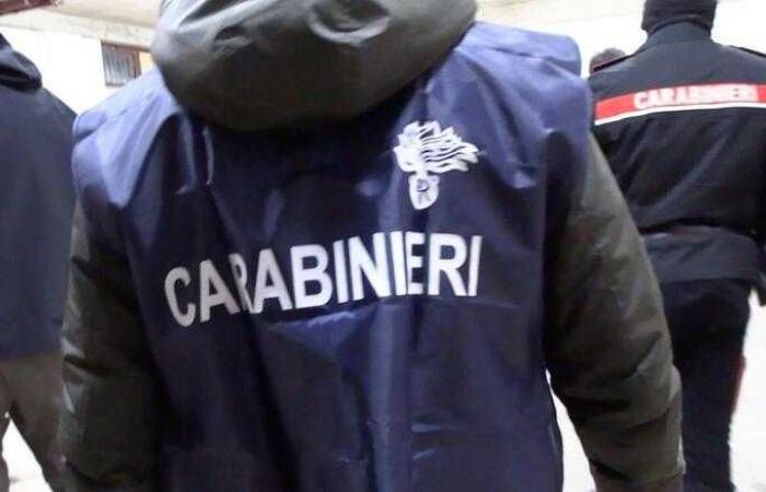 Redada de los carabinieri en el municipio de Caserta: concejal involucrado en un escándalo de corrupción