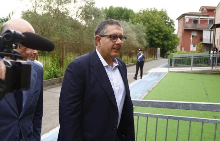 Investigación de Liguria, Giovanni Toti permanece bajo arresto domiciliario: solicitud de revocación rechazada