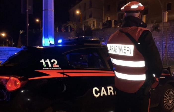 Detenido y asaltado en el centro de Udine por tres desconocidos