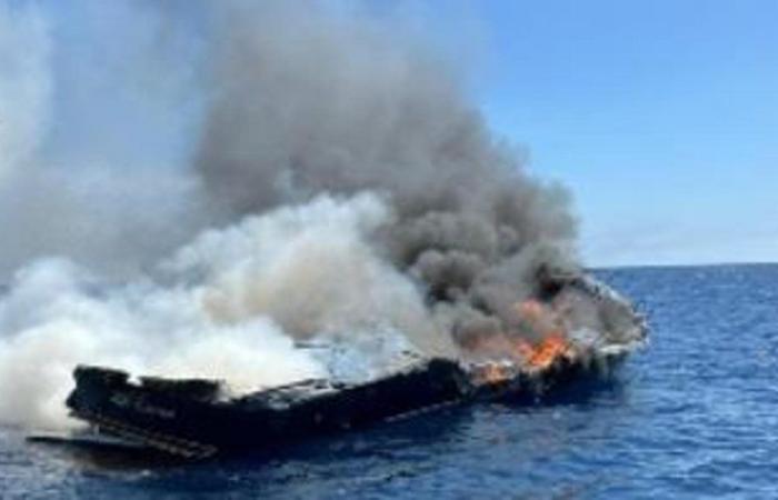 Stefania Craxi y Marco Bassetti se salvaron ayer del incendio del barco (que luego se hundió) en la isla de Elba