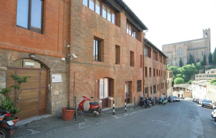 Residencias universitarias en Siena, Giunti: “Necesitamos residencias de estudiantes, no estructuras híbridas”