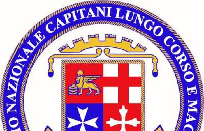 Sólida colaboración entre la Capitanería de Nápoles y el Collegio Capitani