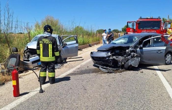 Accidente entre dos coches entre Comiso y Santa Croce Camerina, cinco heridos, uno de gravedad – BlogSicilia