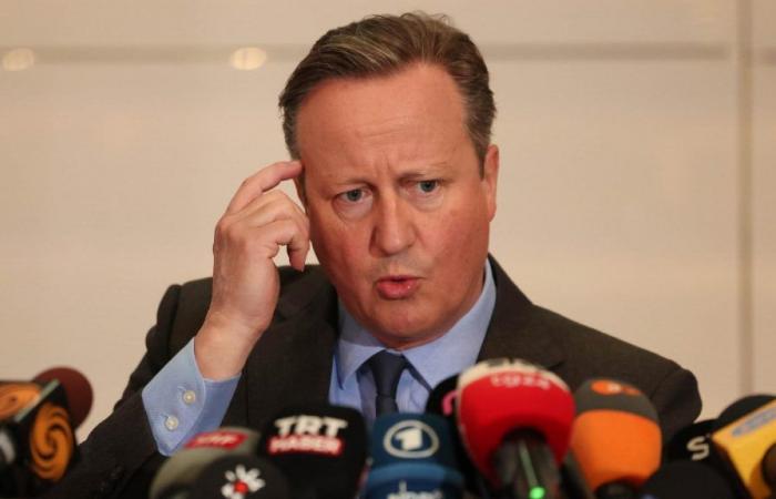 David Cameron advierte a Putin: “Vamos a cazar a la flota fantasma del petróleo ruso”