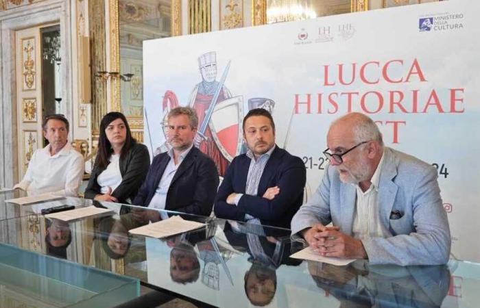Tres días de viaje en el tiempo con el “Lucca Historiae Fest” Il Tirreno