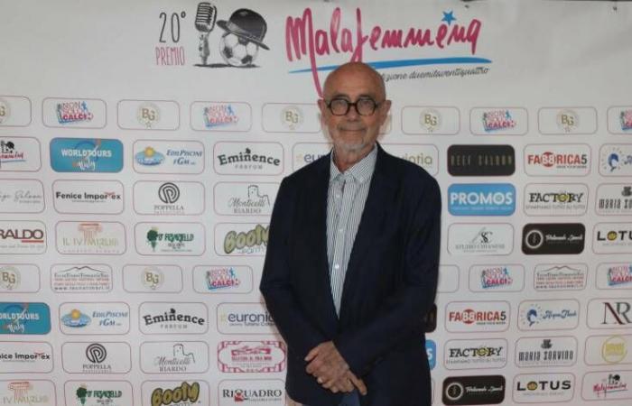 Walter Vacchino gana el premio Malafemmena 2024 en Nápoles por el libro “Ariston. La caja mágica de San Remo”