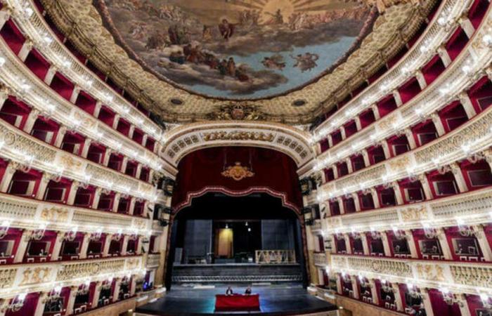 Teatro San Carlo de Nápoles, «Homenaje a la ópera italiana» en el escenario