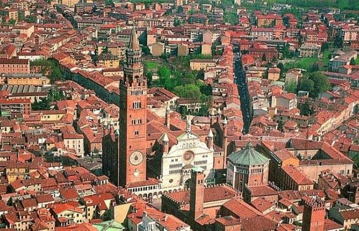 Cremona Sera – Portesani: “El centro derecha quiere que el corazón de la ciudad sea un gran centro comercial. Valoraremos nuestros ‘pórticos'”