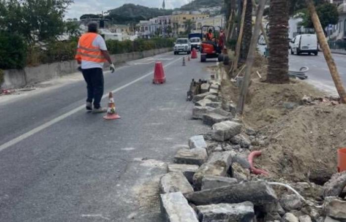 Isquia. Los abusos en las carreteras de la región de Campania acaban en los tribunales: la Ciudad Metropolitana multa al Ayuntamiento, la autoridad local se opone
