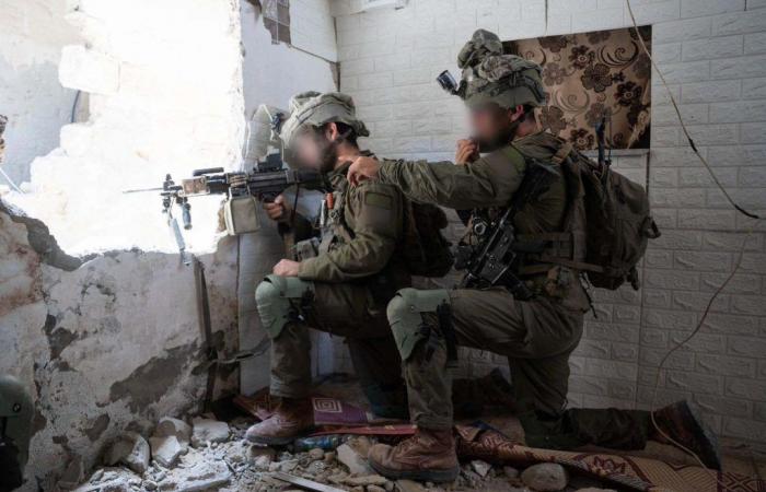 Gaza, fuerzas israelíes: ocho soldados muertos en la explosión de un vehículo blindado en el sur