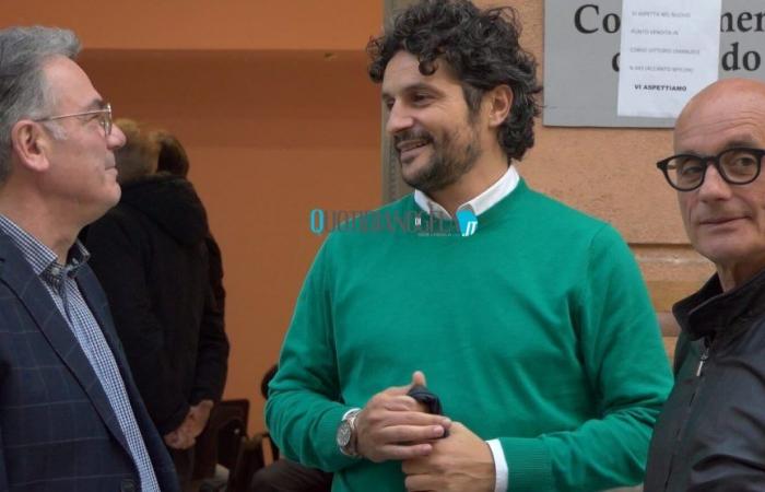 Scerra se reunió con Cosentino y Di Stéfano: debería hacer oficial cualquier elección en breve