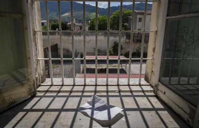 Demasiados suicidios en las prisiones italianas: 4 muertes ayer – Piazza Rossetti
