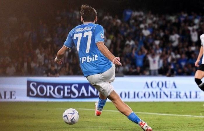 Kvaratskhelia, Napoli: «Es invendible, el PSG ya ha rechazado 100 millones» (Sky Sport)