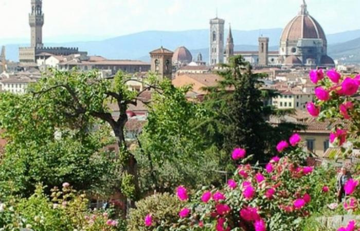 Florencia, el Jardín de las Rosas se convierte durante cuatro noches en un salón literario
