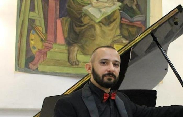 “Los miércoles en el Conservatorio”, el pianista Fabio Moi interpreta a Chopin y Prokofiev en la sala Sassu de Sassari