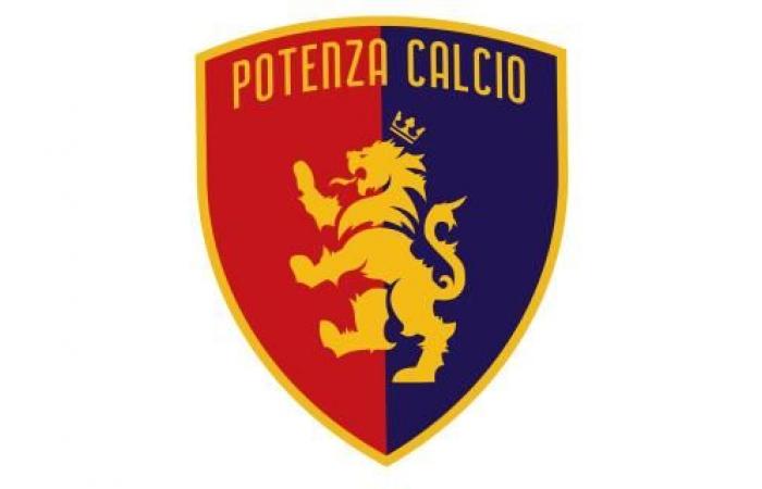 De Giorgio: “Feliz por la reconfirmación en Potenza. La próxima temporada jugaremos con el 4-3-3”