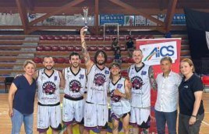 Baloncesto, Latina Raptors Campeona de Italia 2023/24: el equipo pontino triunfa en la final nacional de la AICS y logra el triplete