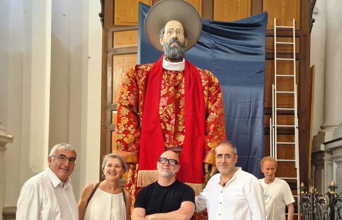 Modica – Entusiasmo y asombro por la presentación del primer Santone de San Pietro