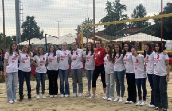 Verano Uyba: inauguran canchas en Playa Arena