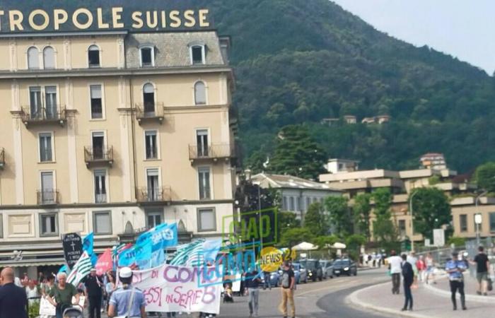La protesta de las madres en las calles de Como: “Nuestras guarderías han sido relegadas a la Serie B…”