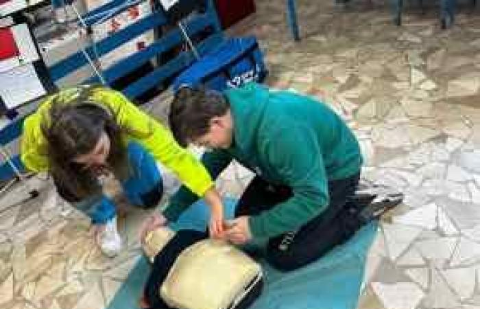Livorno, más de 1.400 estudiantes formados en gestión de primeros auxilios – Livornopress