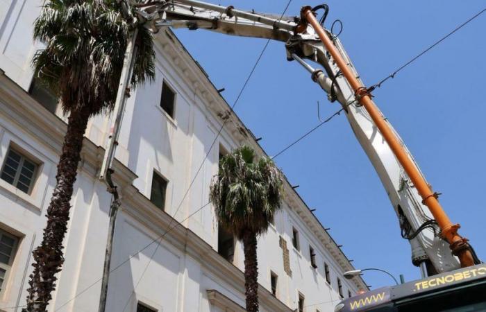 Nápoles, las obras se paralizaron en el Palazzo Fuga: «Un lío burocrático»