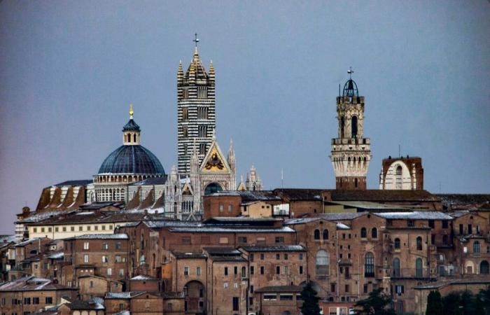 El riesgo de vaciar el centro histórico y las acciones del Ayuntamiento de Siena