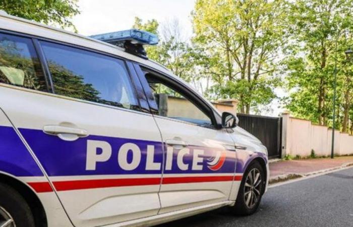 Francia, niña de doce años violada por ser judía: arrestan a tres compañeros, entre ellos su exnovio