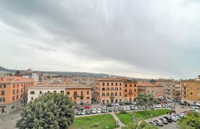 “A mediados de julio, el mercado de los sábados se trasladará definitivamente a la Piazza della Rocca”