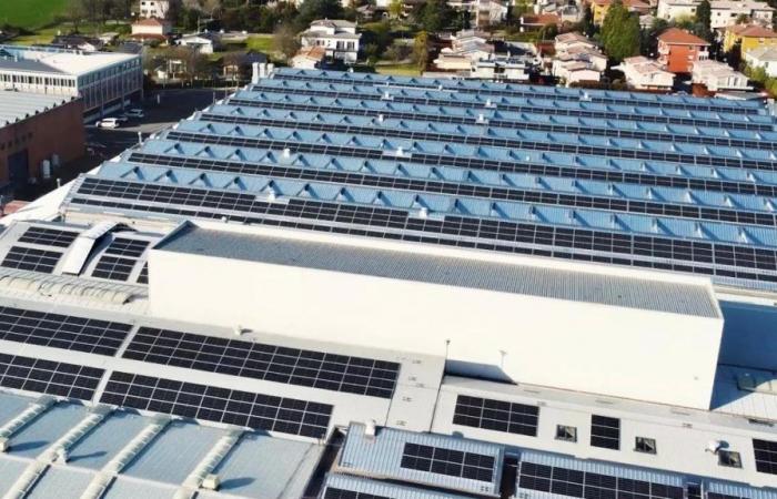 Sidel activa todo el sistema fotovoltaico de Parma, con 5 mil paneles es uno de los más grandes de la región