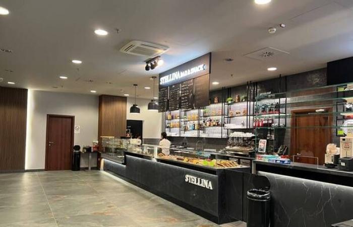 Se abre el bar “Stellina” en la estación Rho Fiera Milano