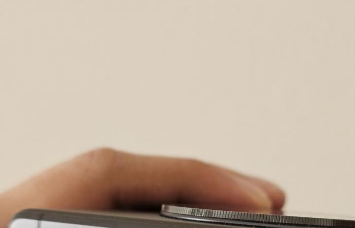 OnePlus 12R: (casi) tope de gama a mitad de precio