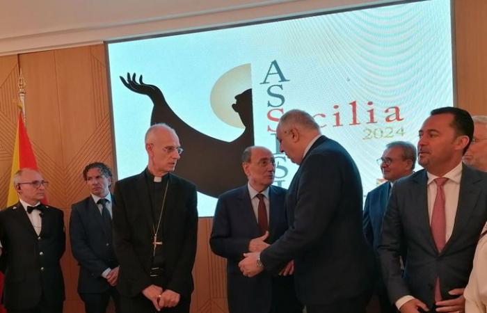 Sicilia ofrecerá el óleo votivo sobre la tumba de San Francisco en Asís
