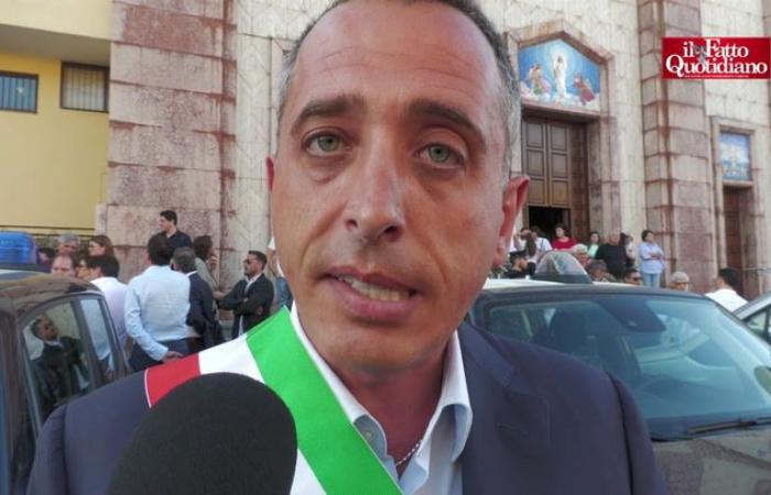 “Hoy ya no podemos disparar en silencio. El gobierno también debe intervenir aquí”: en Casal di Principe, ciudadanos en la plaza después de los “tiroteos”