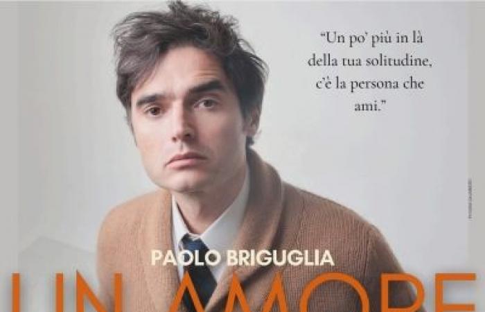 En el Claustro del Museo Ribezzo – Brindisi, Paolo Briguglia en “Un Amore”