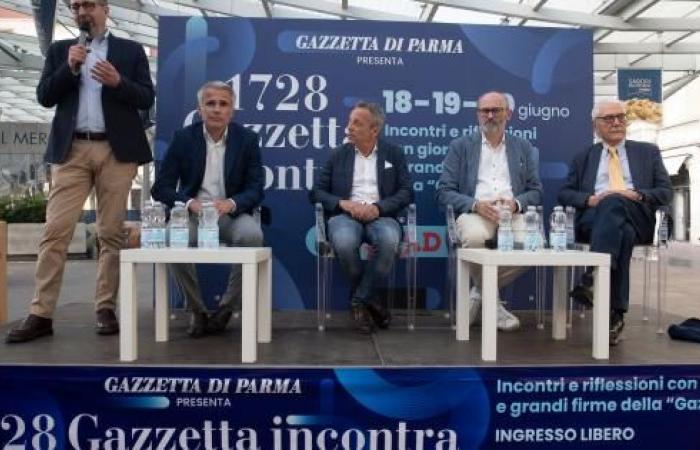 Gran éxito de los dos primeros eventos de la Gazzetta Incontra en Piazza Ghiaia – Foto 1 de 18