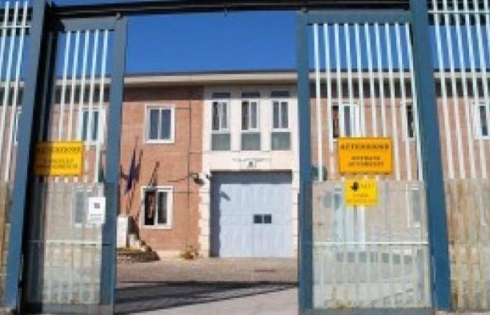 Avellino, emergencia penitenciaria: debate en el cuartel de Litto sobre demasiados suicidios