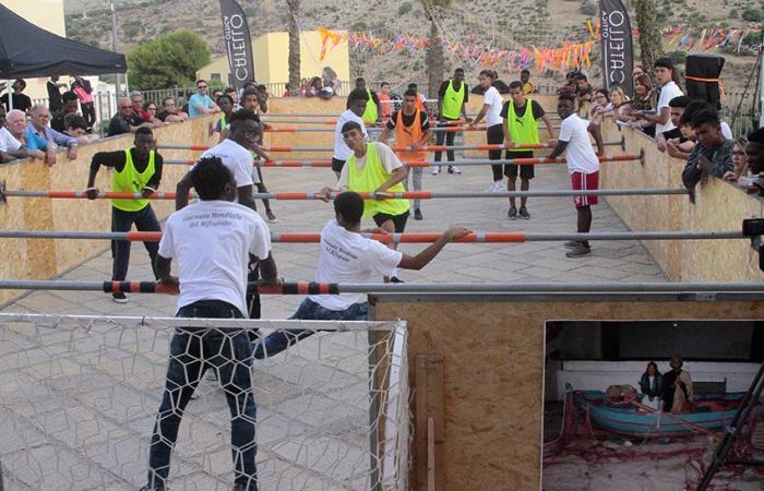 Migrantes, MNSA Salemi gana el torneo de futbolín humano en Custonaci