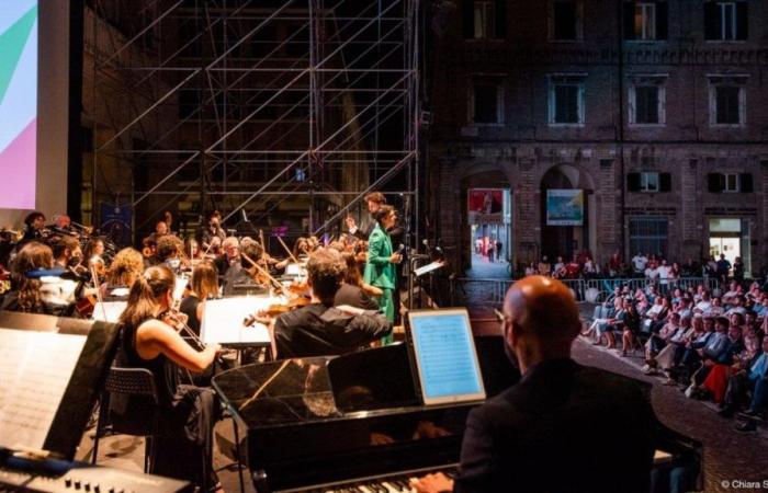 El Conservatorio Rossini y el Festival de Cine de Pesaro celebran el centenario del nacimiento de Henry Mancini