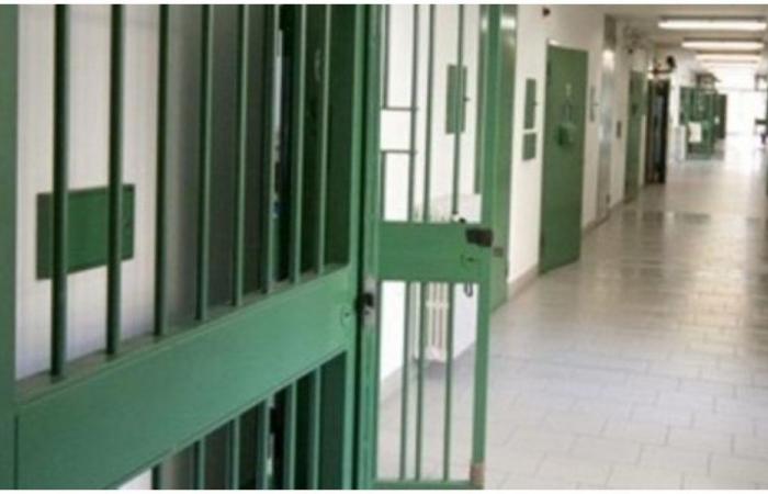Suicidios en prisión, en Calabria en 2024, dos se quitaron la vida: 80 intentos