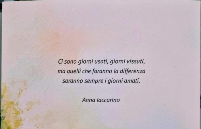 ‘El césped en los ojos’ de Anna Iaccarino: amor a la vida, cariño y amistad