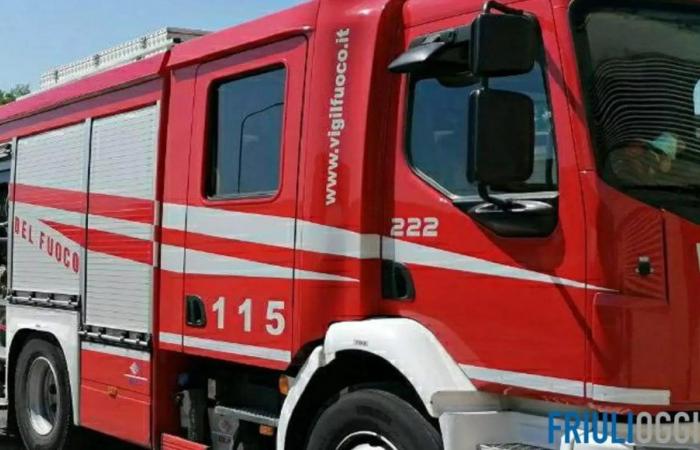 Incendio en un edificio en Udine: una pareja de ancianos se salvó