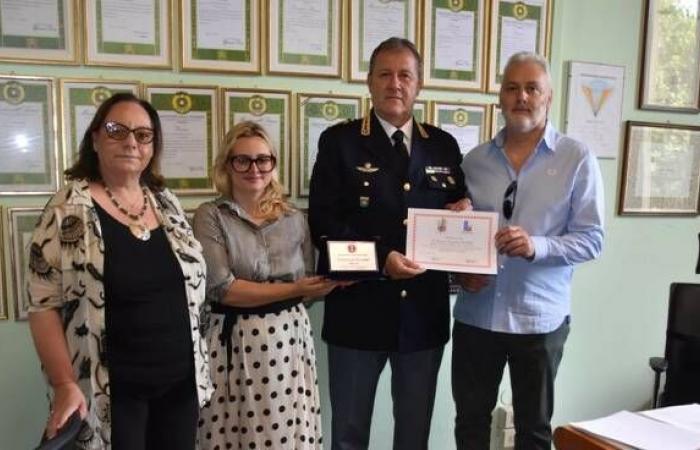 Libres para vivir, las organizaciones que promueven el curso contra la violencia agradecen a la comisaría de Lucca