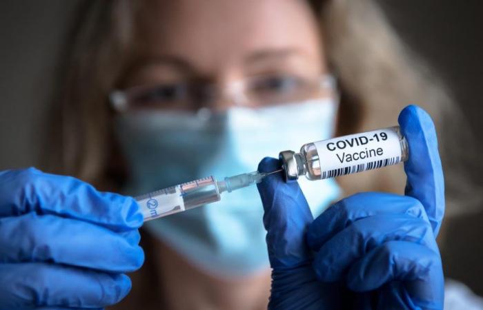 Las vacunas contra la COVID-19 provocan un aumento de la tromboembolia cerebral