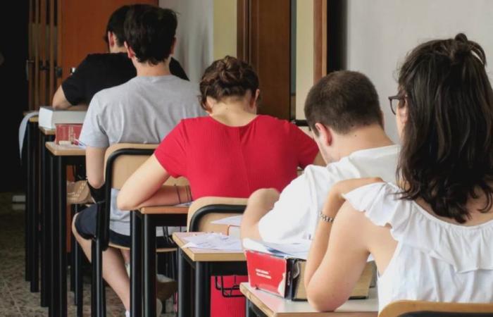 Madurez 2024, primera prueba para 11 mil estudiantes de Liguria: entre los temas Ungaretti y la bomba atómica