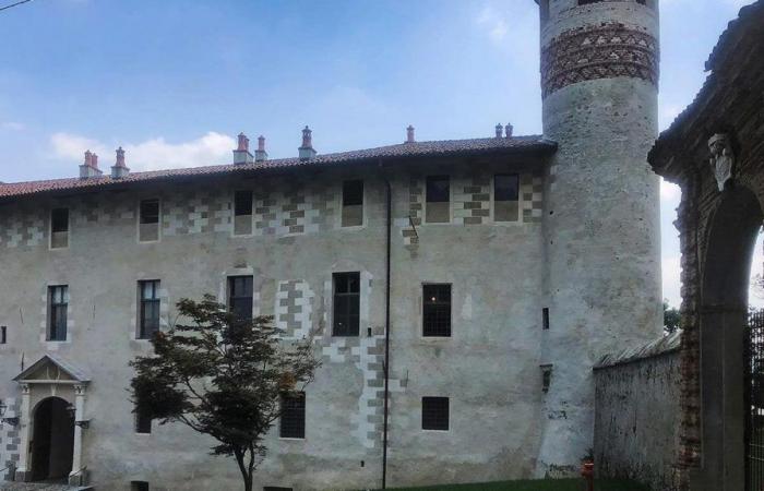 El castillo de Parella busca maestro: en la quinta subasta el precio baja de 12 millones a 6,2